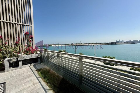 3 bedrooms Townhouse in Lusail, Qatar No. 57123