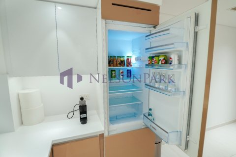 3 bedrooms Apartment in Doha, Qatar No. 57143 13
