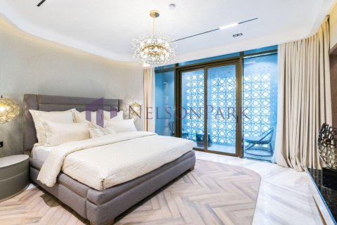 5 bedrooms Villa in Doha, Qatar No. 57107 12