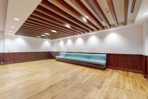743.2m² Shop in Jumeirah Beach Residence, UAE No. 17841 3