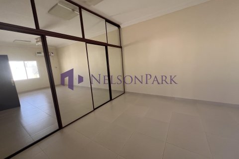 Villa de 4 dormitorios en Doha, Qatar No. 58171 16