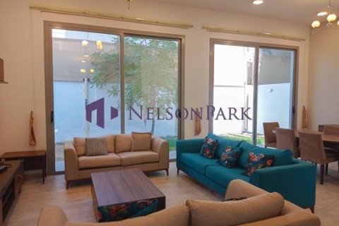 3 bedrooms Villa in Doha, Qatar No. 58180