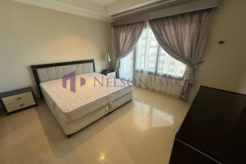 1 bedroom Apartment in Doha, Qatar No. 57303 12