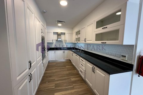 Apartment de 3 dormitorios en Lusail, Qatar No. 57203 5