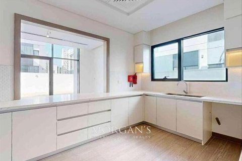 4 غرف نوم فيلا في Murooj Al Furjan, الإمارات العربية المتحدة رقم 41732 7