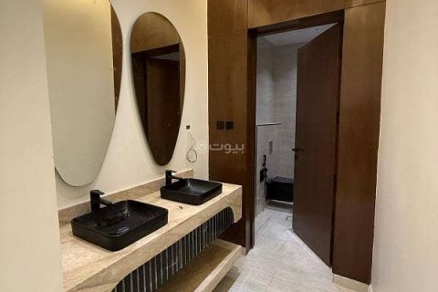 3 bedrooms Apartment in Riyadh, Saudi Arabia No. 61579 5