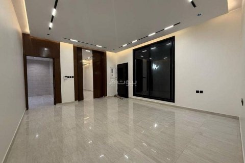 3 bedrooms Apartment in Riyadh, Saudi Arabia No. 61579 8