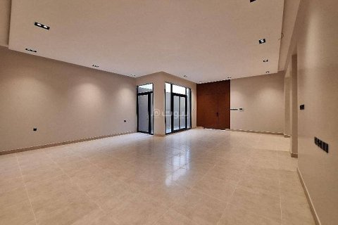 4 bedrooms Apartment in Riyadh, Saudi Arabia No. 61577 11