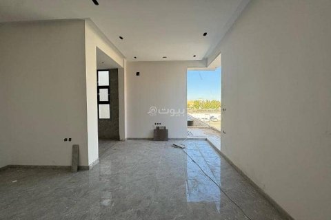 Villa de 5 dormitorios en Riyadh, Saudi Arabia No. 61578 18