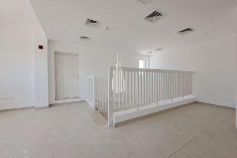 3 bedrooms Villa in Airport Road, UAE No. 24623 13