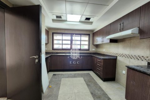 5 bedrooms Villa in Al Maqtaa, UAE No. 19708 21