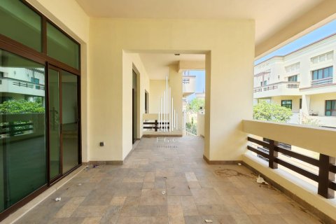 5 bedrooms Villa in Al Maqtaa, UAE No. 19708 3