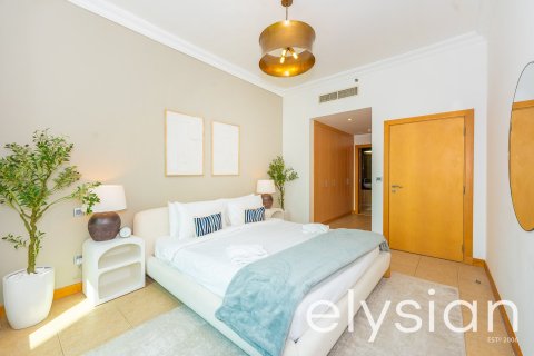 Appartement de 2 chambres à Shoreline Apartments, UAE No. 64750 9