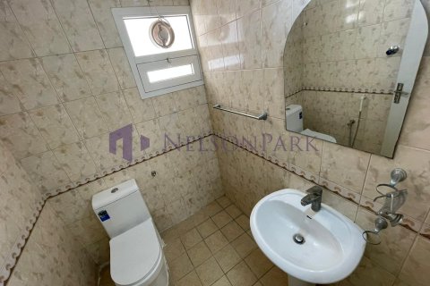 Apartment de 2 dormitorios en Doha, Qatar No. 58506 8