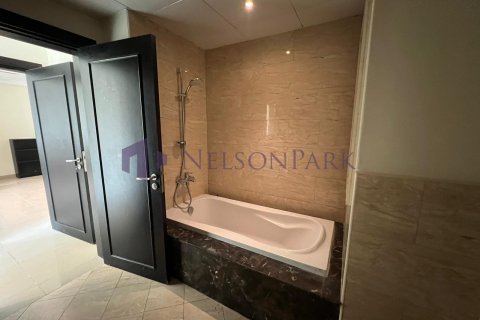 1 bedroom Apartment in Doha, Qatar No. 57083 7