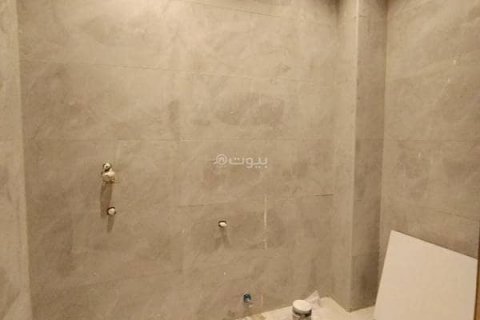 Villa de 3 dormitorios en Riyadh, Saudi Arabia No. 60098 13