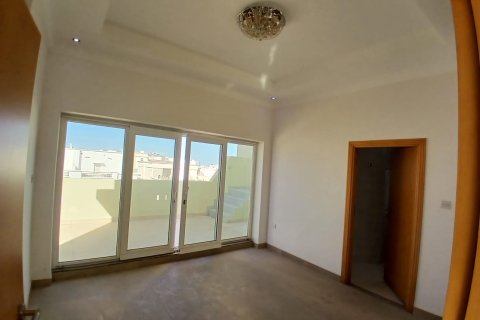 5 bedrooms Twin Villa in Al Ansab, Oman No. 54749 6