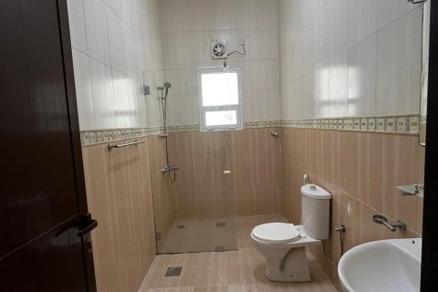 Villa Jumelée de 5 chambres à Bawshar, Oman No. 54750 7