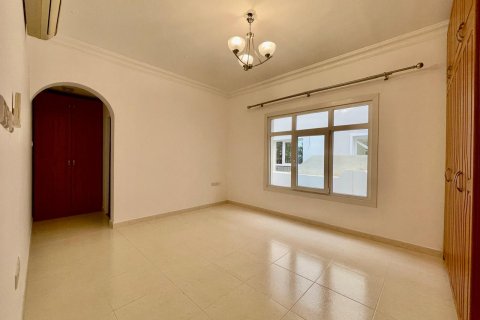 Villa Jumelée de 4 chambres à As Sib, Oman No. 54726 9