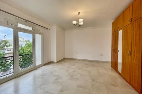 Villa Jumelée de 4 chambres à As Sib, Oman No. 54726 6