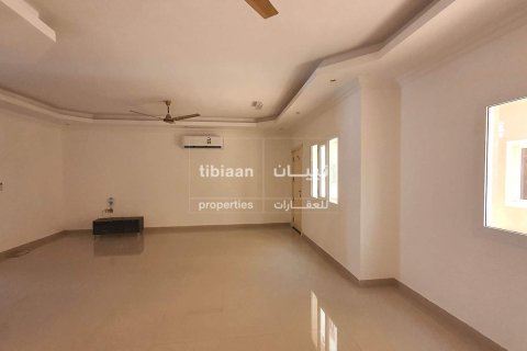 4 bedrooms Townhouse in As Sib, Oman No. 53884 8