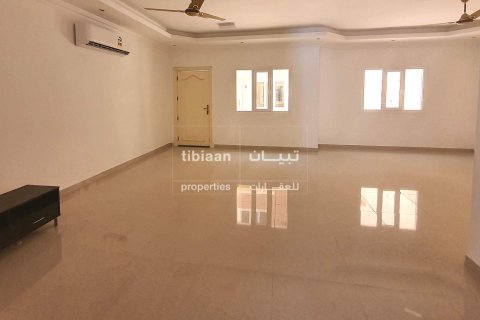 4 bedrooms Townhouse in As Sib, Oman No. 53884 13