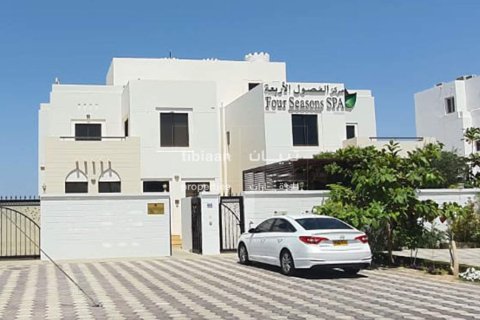 Villa de Studio à As Sib, Oman No. 53883