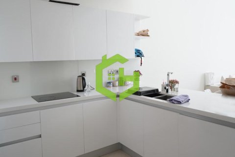 Apartment de 2 dormitorios en Maritime City, UAE No. 18765 12