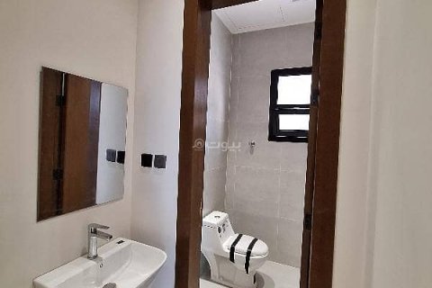 Apartment de 3 dormitorios en Riyadh, Saudi Arabia No. 99485 10