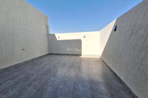 3 bedrooms Apartment in Riyadh, Saudi Arabia No. 99485