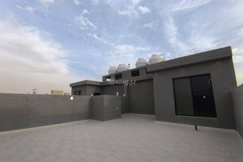 Квартира с 4 спальнями в Эр-Рияд, Саудовская Аравия №99483 3