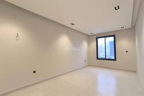Квартира с 4 спальнями в Эр-Рияд, Саудовская Аравия №99483 16