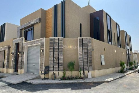6 bedrooms Villa in Riyadh, Saudi Arabia No. 99484