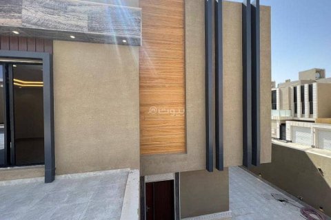 Вилла с 6 спальнями в Эр-Рияд, Саудовская Аравия №99484 11