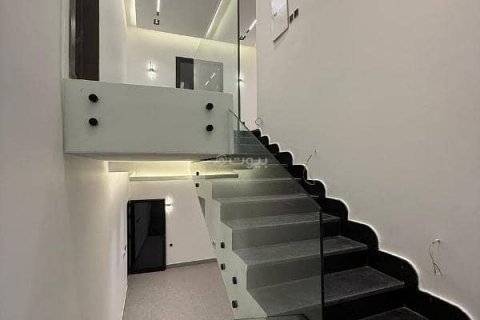 Apartment de 3 dormitorios en Riyadh, Saudi Arabia No. 61618 8