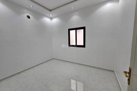 5 bedrooms Villa in Riyadh, Saudi Arabia No. 61619