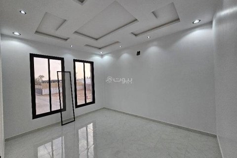 Villa de 6 dormitorios en Riyadh, Saudi Arabia No. 61622 8
