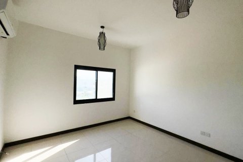 Townhouse de 4 dormitorios en As Sib, Oman No. 54868 4