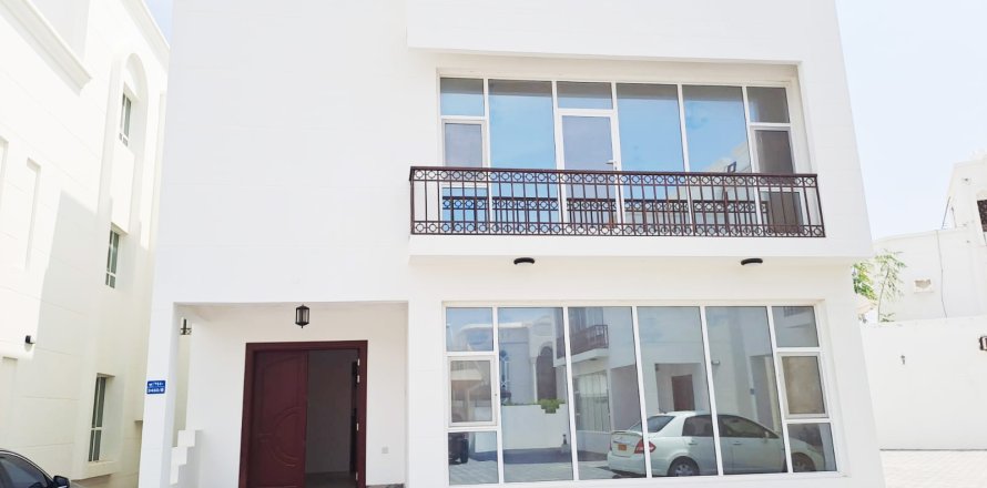 6 غرفة نوم  Twin Villa في مسقط , عُمان رقم 54869