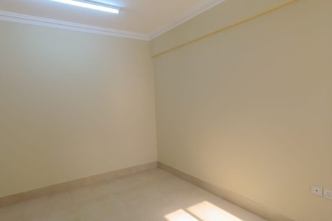 Apartment de 2 dormitorios en Ruwi, Oman No. 54880 6