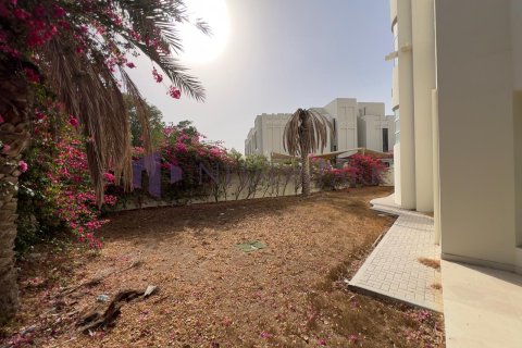 4 غرف نوم فيلا في الدوحة, Qatar رقم 57973 24