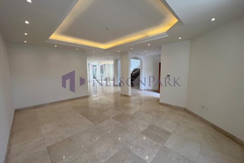 4 غرف نوم فيلا في الدوحة, Qatar رقم 57973 4