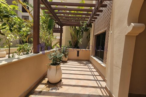 Duplex de 4 dormitorios en Doha, Qatar No. 56862 7