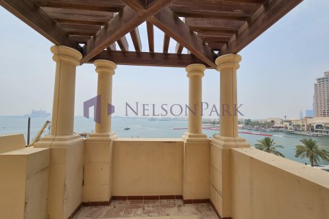 Duplex de 4 dormitorios en Doha, Qatar No. 56862 3