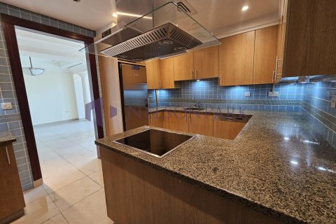 Duplex de 4 dormitorios en Doha, Qatar No. 56862 18