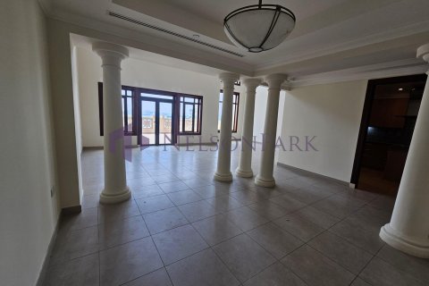 Duplex de 4 dormitorios en Doha, Qatar No. 56862 9
