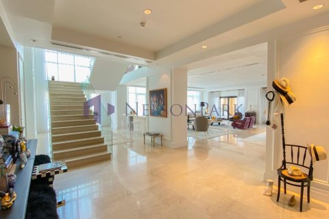 4 bedrooms Penthouse in Doha, Qatar No. 56849 3