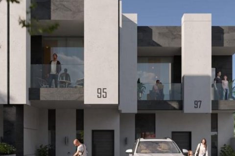 Townhouse de 2 dormitorios en Dubai Land, UAE No. 5729 12