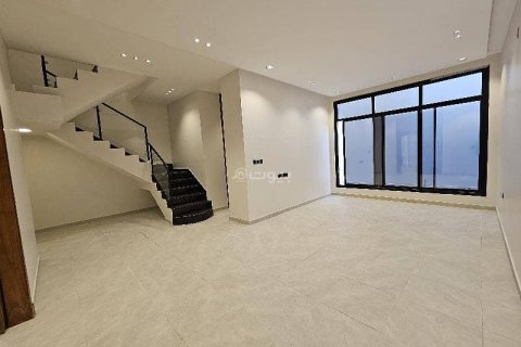 5 bedrooms Apartment in Riyadh, Saudi Arabia No. 60417 8