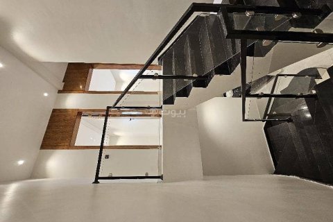 5 bedrooms Apartment in Riyadh, Saudi Arabia No. 60417 13